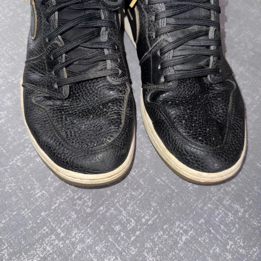 Nike Air Jordan 1 Retro High OG City of Flight Black Gold 555088-031 Mens 11